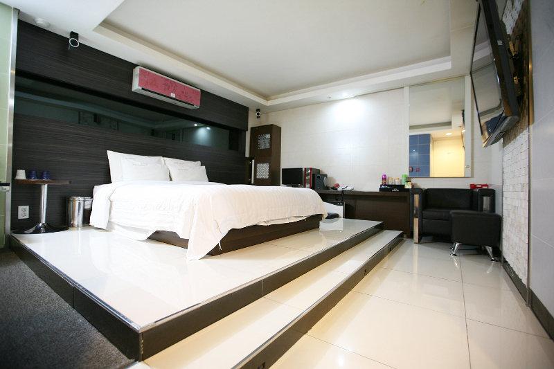 Motel Hit Seoul